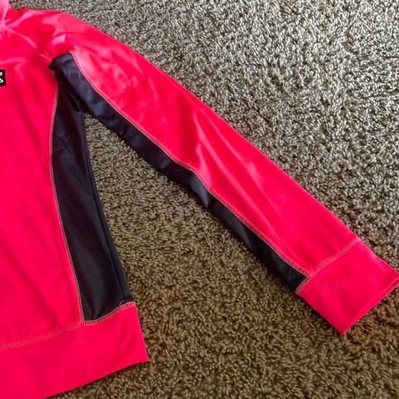 Pink Victoria Secret long sleeve hot pink/gray 1/4 zip front top Ladies Sz M - Picture 3 of 12